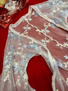 💙🤍Floral Embroidered Kimino Style🤍💙