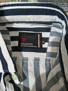 Mens L size shirt checked new with tag