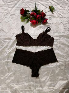 Lace Bra &amp; Panty Set