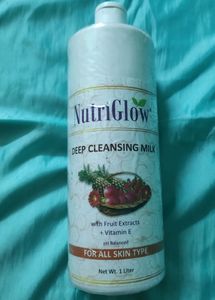NutriGlow Deep Cleaning milk With Fruit Extract