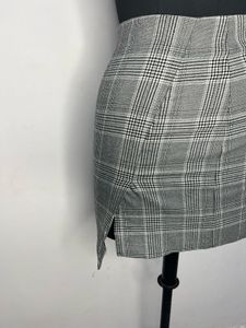 Grey check skirt