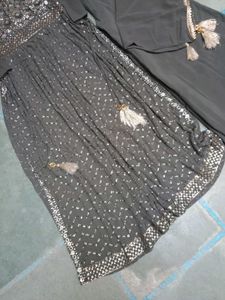 Naayra Cut Dress