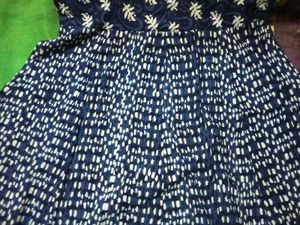 GentlyUsed Blue &amp; White Printed AnarkaliKurti+Chud