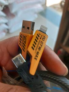 4 In 1 Cable
