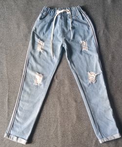 REGULAR DENIM RIPPED JEANS