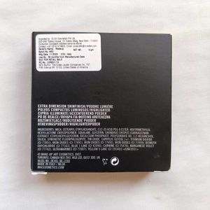 MAC Extra Dimension Skinfinish