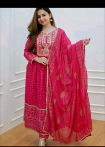 💚💐🌺Kurta Sets..🌺🤩