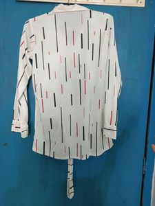 White Shirt With Knot For Women