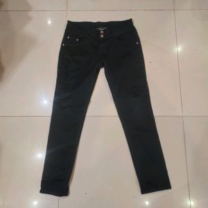 black stylish jeans y2k grunge aesthetic