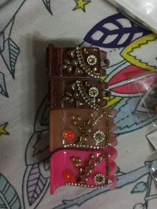 Huge Lot of Hair Claw Clips