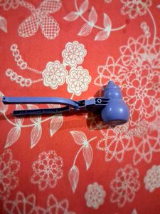 Purple Snowball / Snowman Gola Maker