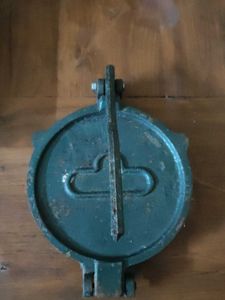 Chapati Puri maker