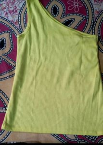 One Shoulder Top