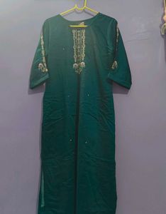 Green Embroidered Kurta