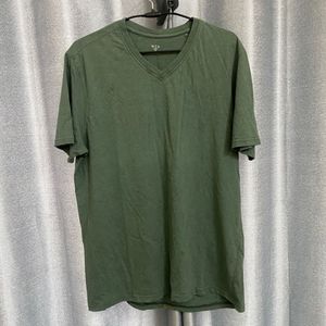 V Neck T-shirt