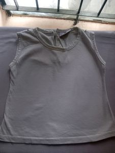 Three Piece Set.. Stretchable &amp; Comfortable Fabric