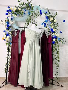 Elegant One-Shoulder Gown