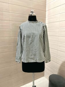 H&amp;M Pintresty Green Striped Top