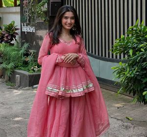 Preety Set🎀