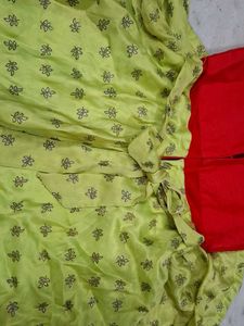 Girl&#39;s Indian Dress