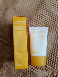 Celimax Pore + Dark Spot Brightening Care Sunscree