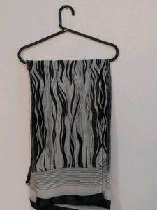 Black and White Patterned Scarf