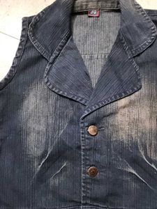 denim top Size Is -xs y2k vintage