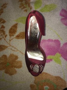 Maroon ,Embellished Heels