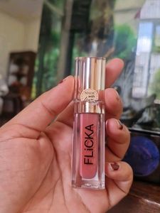 Flicka Lipstick &amp; Eyeshadow (Like New)