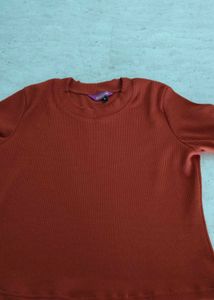 Rust Ribbed Top