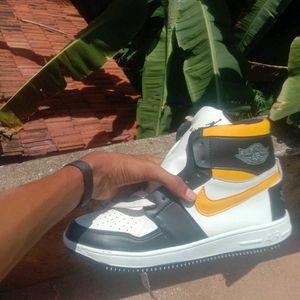 Air Jordan 1 Retro High OG &#39;Taxi&#39;💣