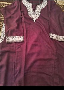 Elegant Embroidered Kurti With Vintage Earrings