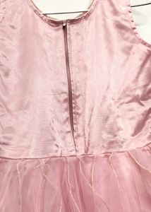 Selling a Pretty Gown.