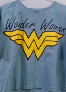 Wonder Woman Vibes-Graphic Streetwear Tee