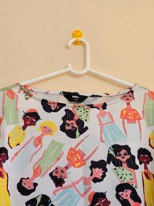MAX Graphic Print Top