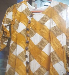 Used Top Leggings And Dupattas