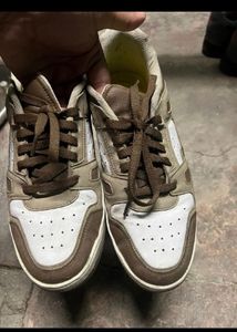 Super Comfortable And Reliable Shoes