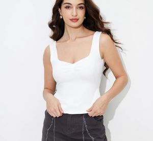 SAVANA Side Slit Sleeveless Top