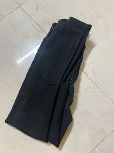 Black Skinny Jeans