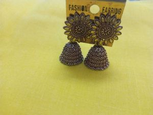 Green Dangle Earrings&amp;Jhumki