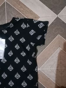 New Black Floral Print Straight Kurti