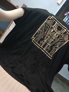 Karl Lagerfeld Graphic Tee