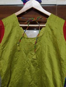 Women&#39;s Kurta