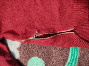 Maroon Winter Sweater Top With Zip Detailing