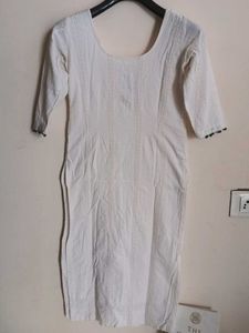 PAKISTANI SUIT (Off WHITE- Cremish)