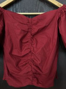 Tokyo Talkies Off Shoulder Top