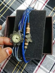 Vintage Style Blue Band Watch