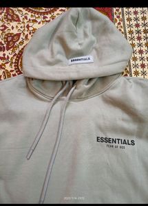 Hoddie M Size