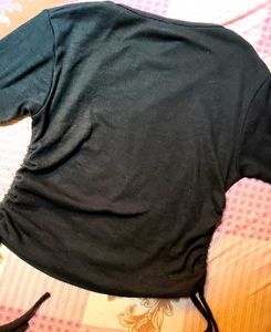 Graphic Print Black crop top