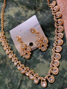 Gold-Tone Necklace &amp; Earring Set